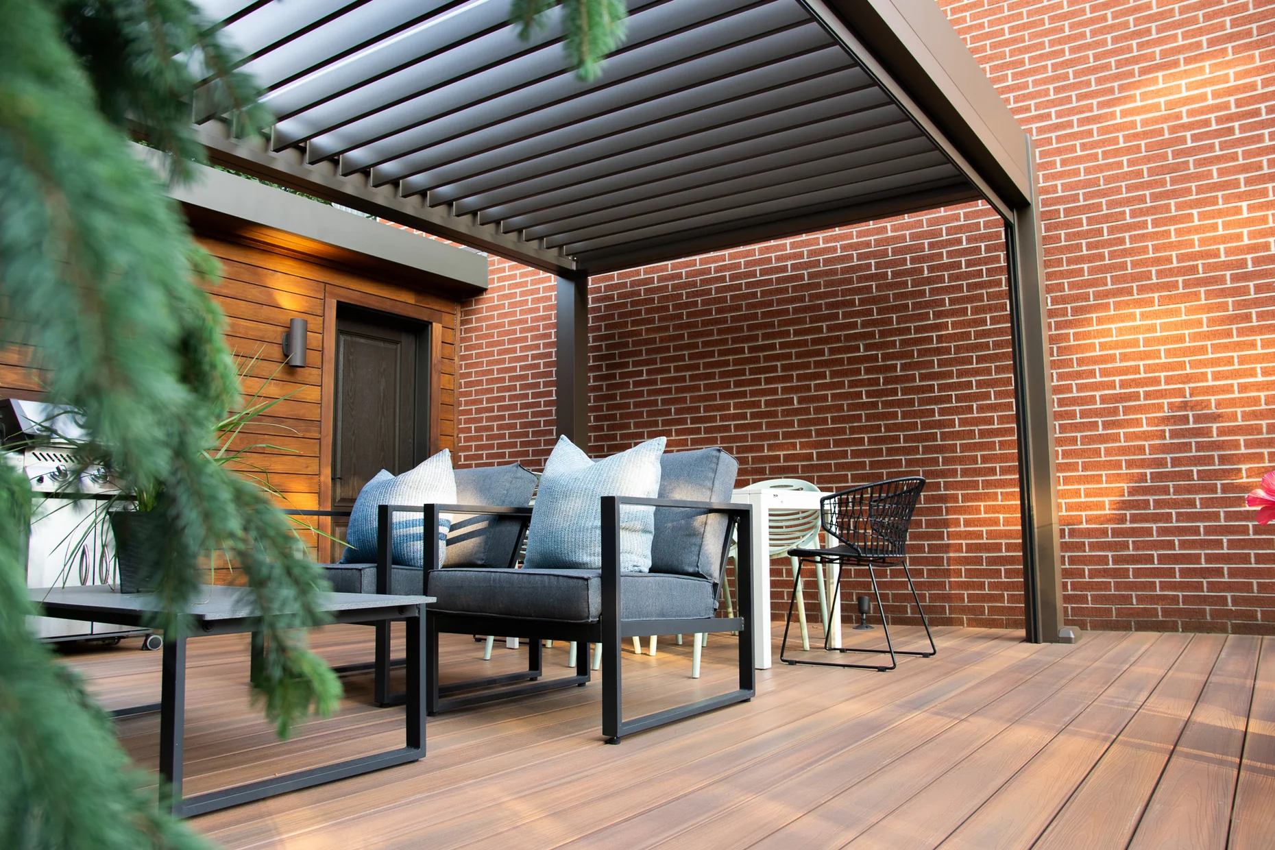 Pergolas bioclimatiques 4 saisons au Québec 1 pergolas quebec