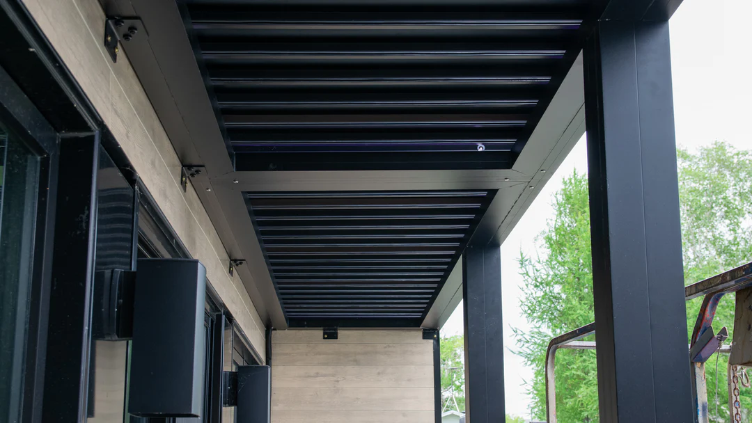 Pergolas bioclimatiques 4 saisons au Québec 11 pergolas signature